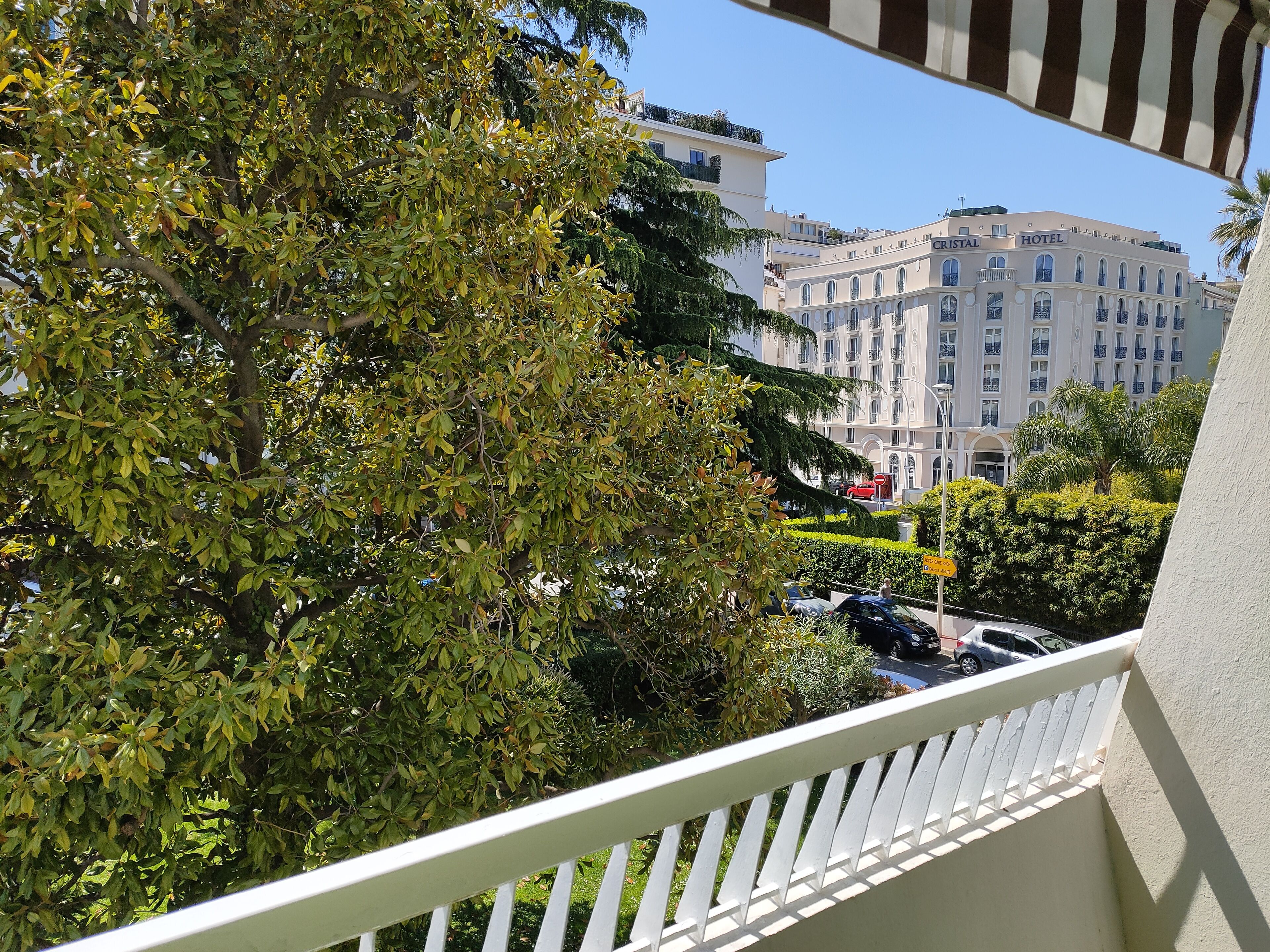 classic room, balcony, garden view | view from room