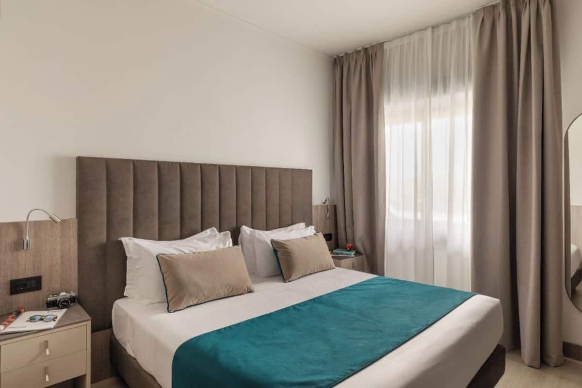 Down duvets, minibar, in-room safe, desk