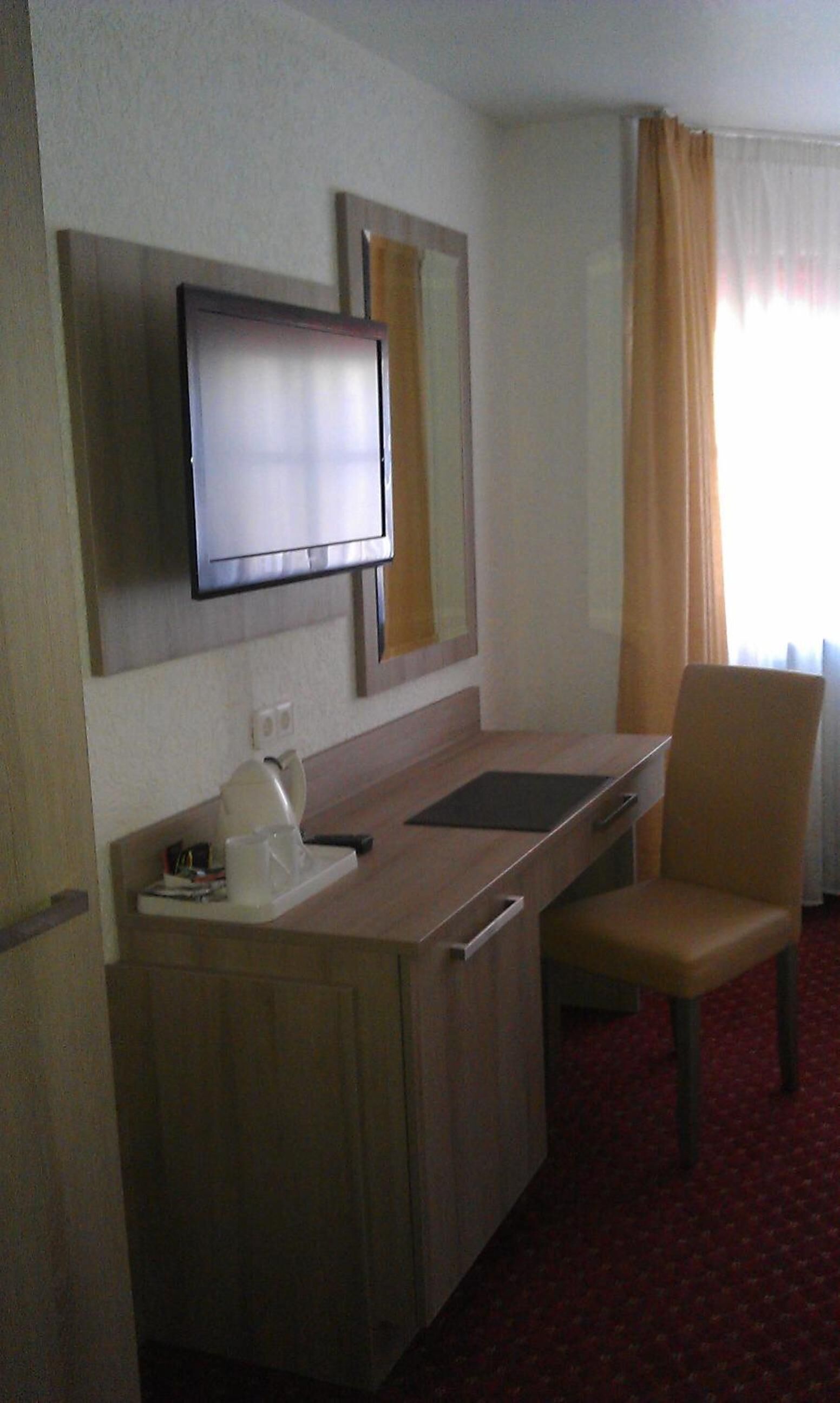 1 bedroom, minibar, in-room safe, desk