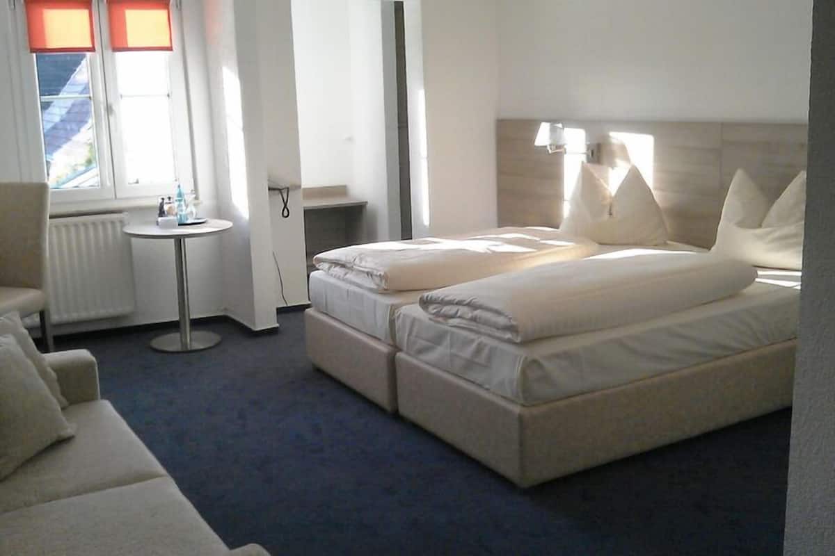 1 bedroom, minibar, in-room safe, desk