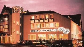 Fassade der Unterkunft â Abend/Nacht