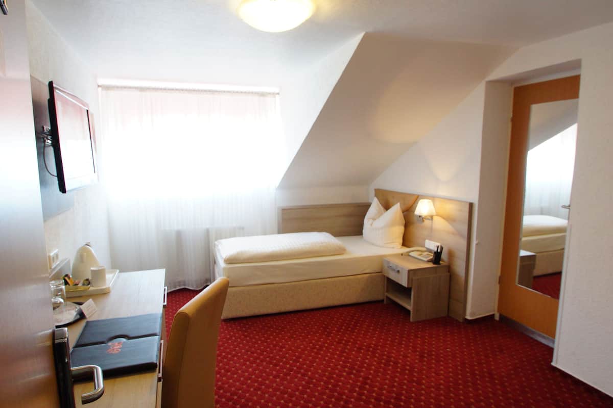 Standard Single Room, 1 Bedroom | Room amenity