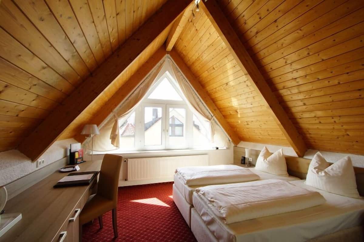 1 bedroom, minibar, in-room safe, desk