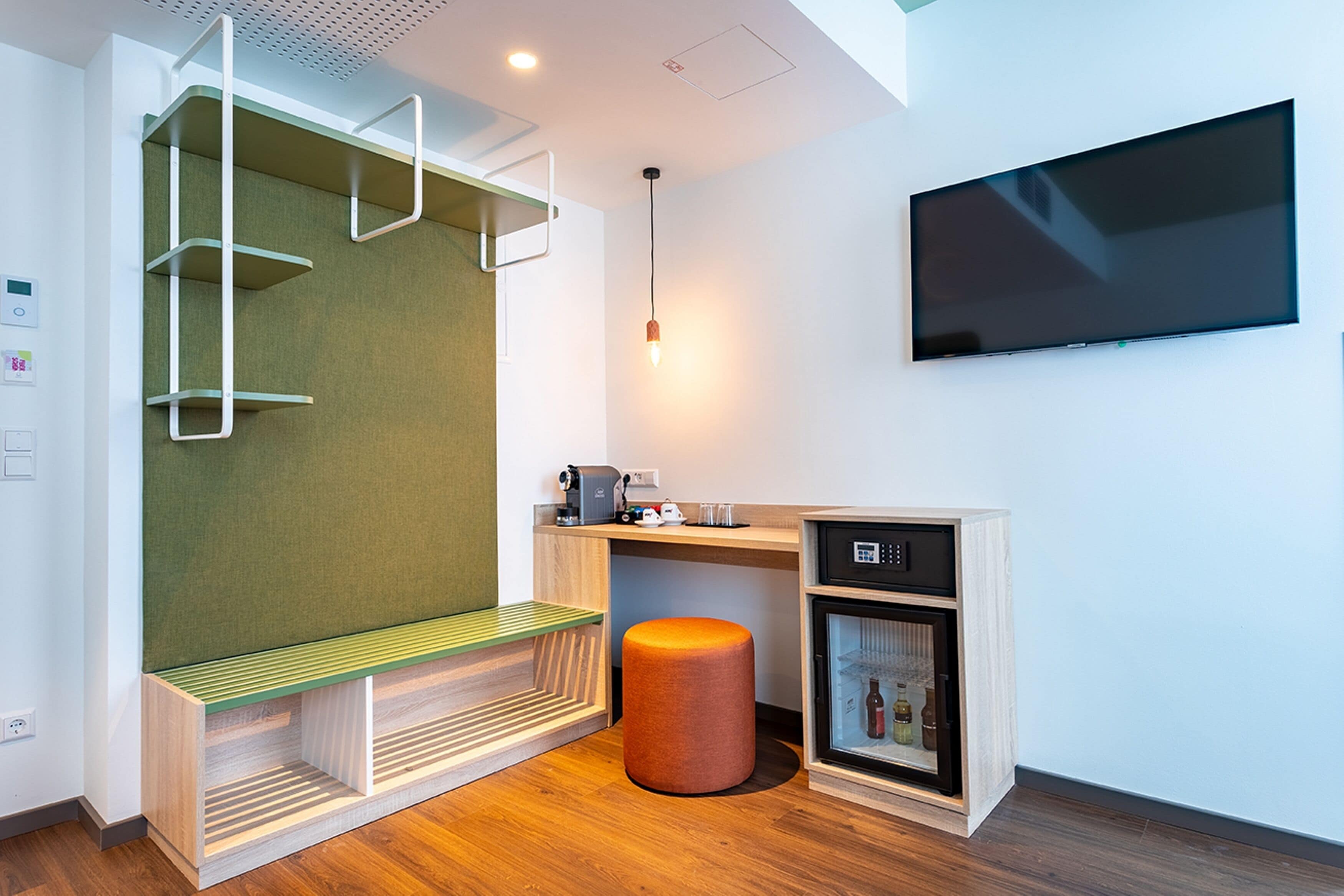 Photo - The Weekend Hotel