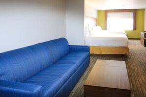 1 Schlafzimmer, Zimmersafe, Schreibtisch, laptopgeeigneter Arbeitsplatz