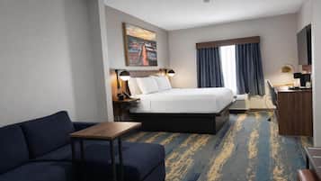 Premium bedding, in-room safe, desk, laptop workspace