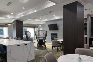 Desayuno continental incluido todos los días 