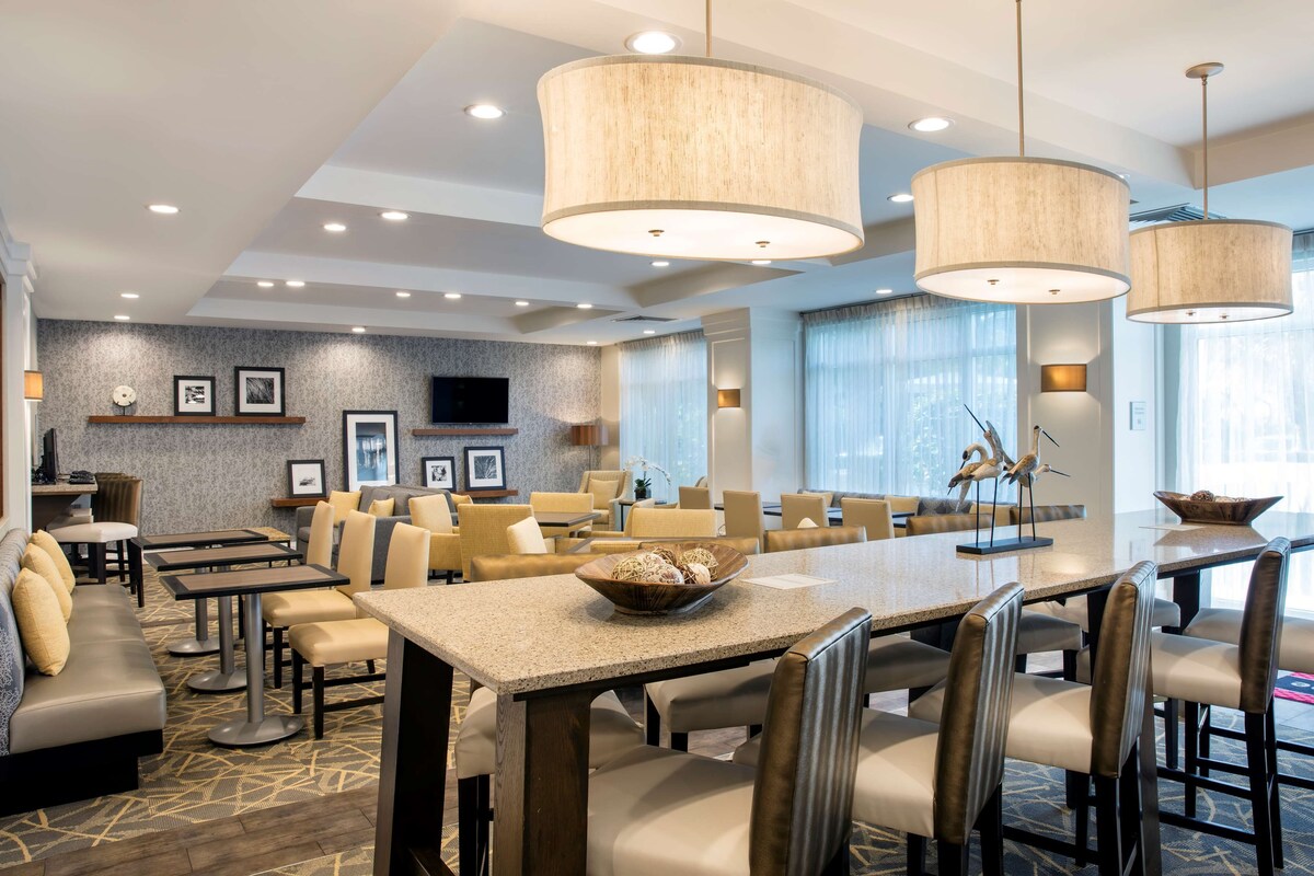 마이애미 가든 (FL) Hampton Inn by Hilton Hallandale Beach Aventura 호텔 객실