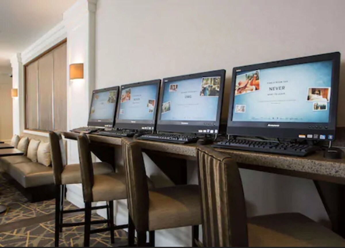 마이애미 가든 (FL) Hampton Inn by Hilton Hallandale Beach Aventura 호텔 전망