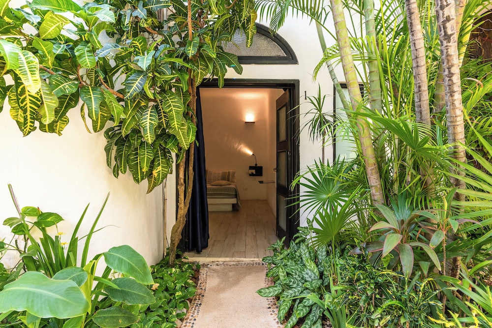 Kinbe Hotel Boutique by null