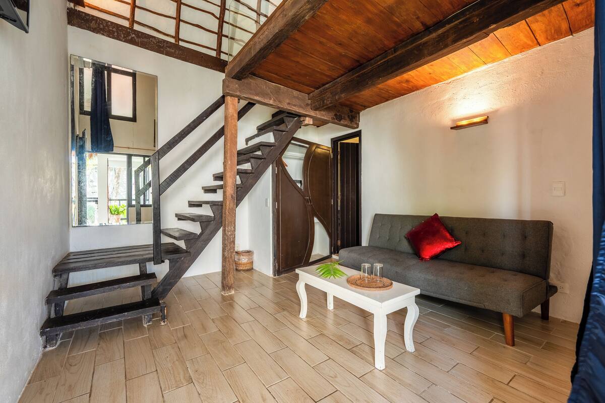 Loft, 1 très grand lit et 1 canapé-lit | 1 chambre, minibar, coffres-forts dans les chambres, rideaux occultants