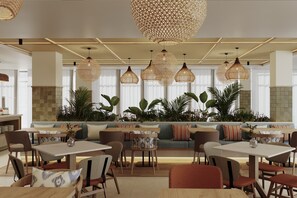 2 restaurants, breakfast served