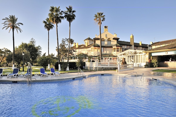 Innenpool, Außenpool