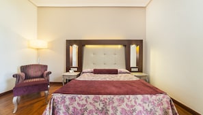 1 bedroom, in-room safe, blackout drapes, free WiFi