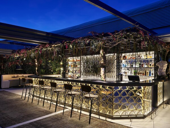 Bar (on property) - Anantara Palazzo Naiadi Rome Hotel - A Leading Hotel of the World (Rome)