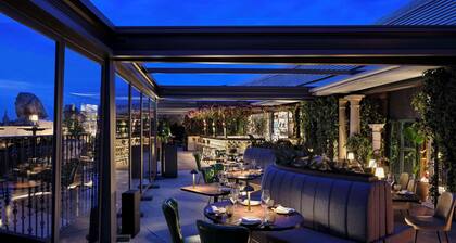 Anantara Palazzo Naiadi Rome Hotel - A Leading Hotel of the World