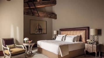 1 bedroom, premium bedding, minibar, in-room safe