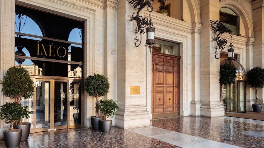 Anantara Palazzo Naiadi Rome Hotel - A Leading Hotel of the World