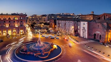 1 bedroom, premium bedding, in-room safe, individually decorated