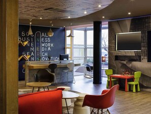 Bar (on property) - ibis Granada (Armilla)