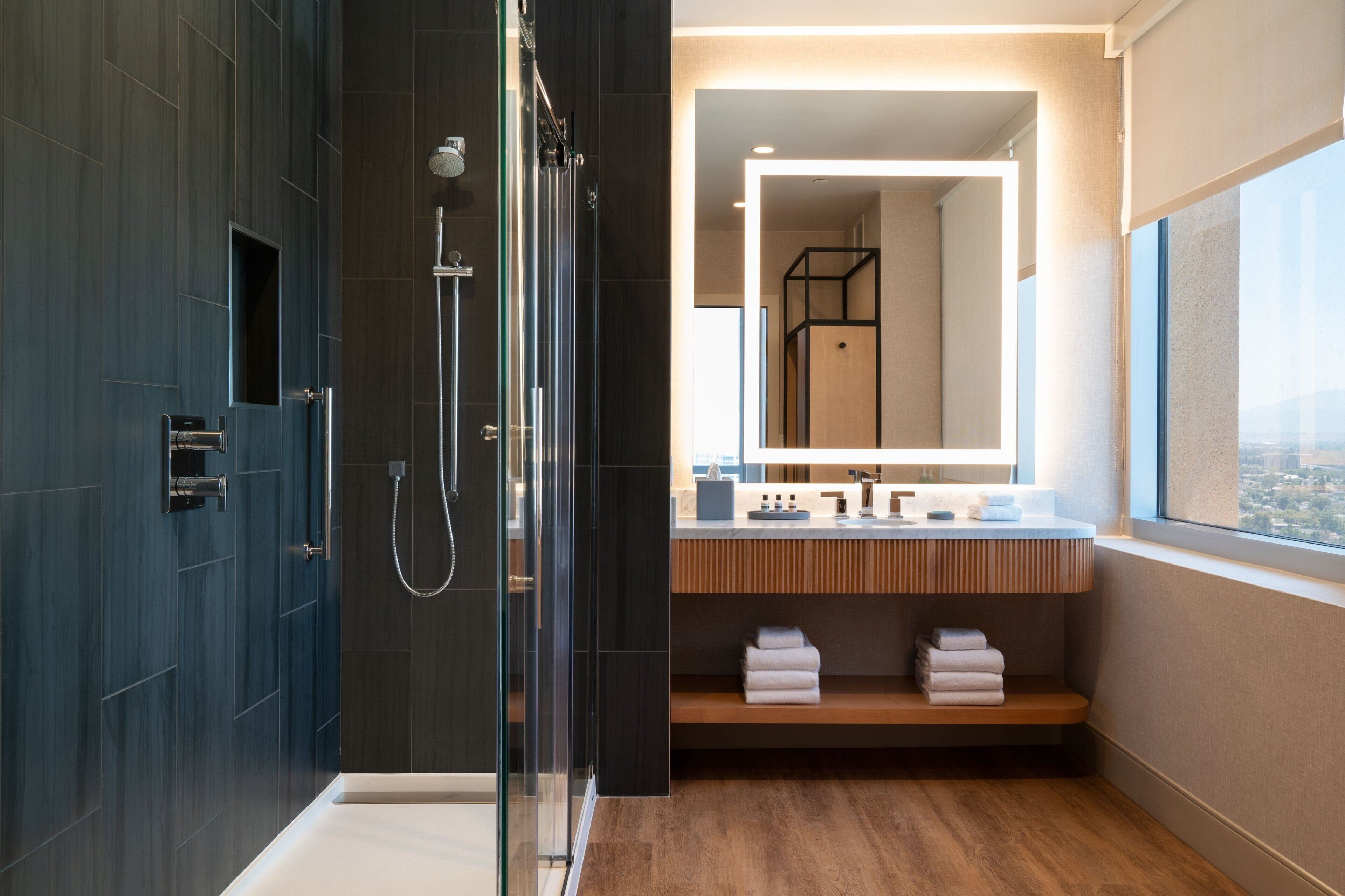 combined shower/bathtub, free toiletries, hair dryer, bathrobes