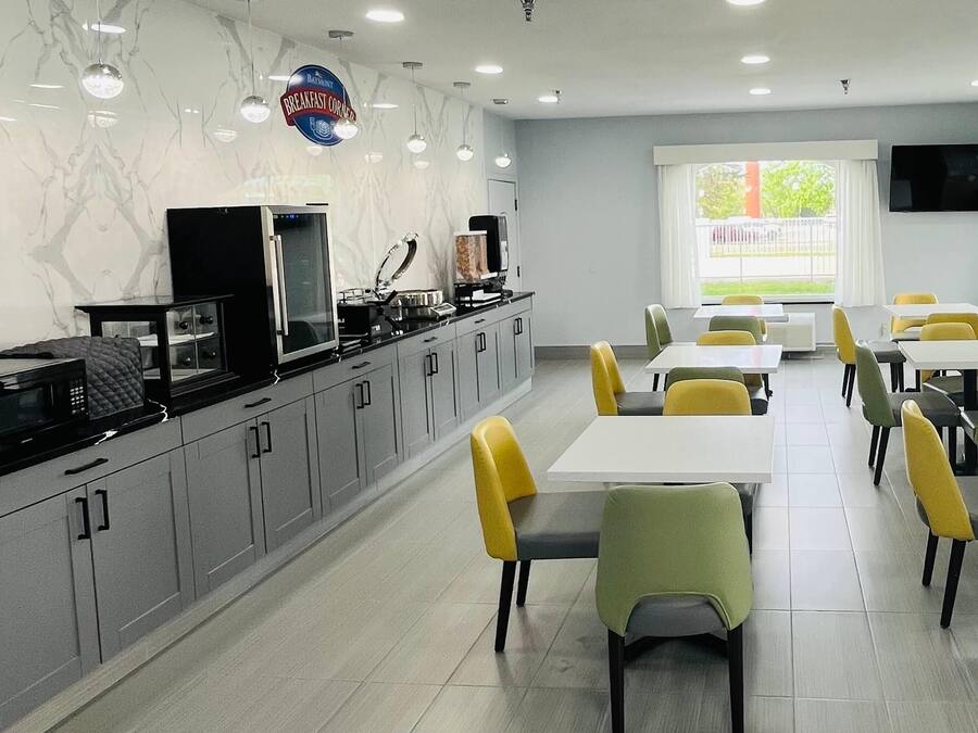 Sudah termasuk sarapan ala kontinental setiap hari