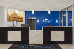 Lobby - Baymont by Wyndham La Grange KY Southeast (La Grange)