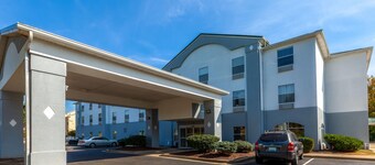 Super 8 by Wyndham La Grange KY