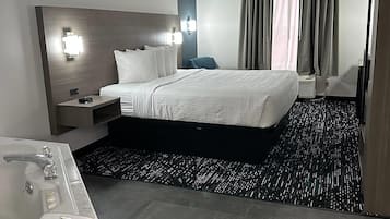 Suite, 1 Tempat Tidur King, Bebas Asap Rokok, jet tub | Meja kerja, Wi-Fi gratis, dan seprai linen