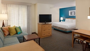 Suite, 1 Bedroom, Non Smoking | 1 bedroom, hypo-allergenic bedding available, desk, blackout drapes - Residence Inn by Marriott San Diego Mission Valley (San Diego)