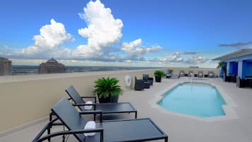 Udendørs pool
