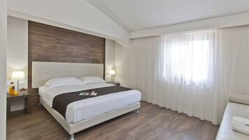 Quadrupla Classic, bagno privato | Lenzuola Frette, biancheria da letto di alta qualità