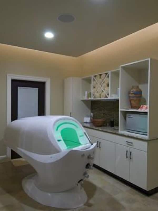 Body treatments, mud baths, facials, massage/treatment rooms