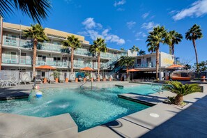 Outdoor pool, pool umbrellas, sun loungers