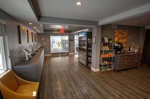 Check-in/check-out kiosk - Oasis at Gold Spike (Las Vegas)