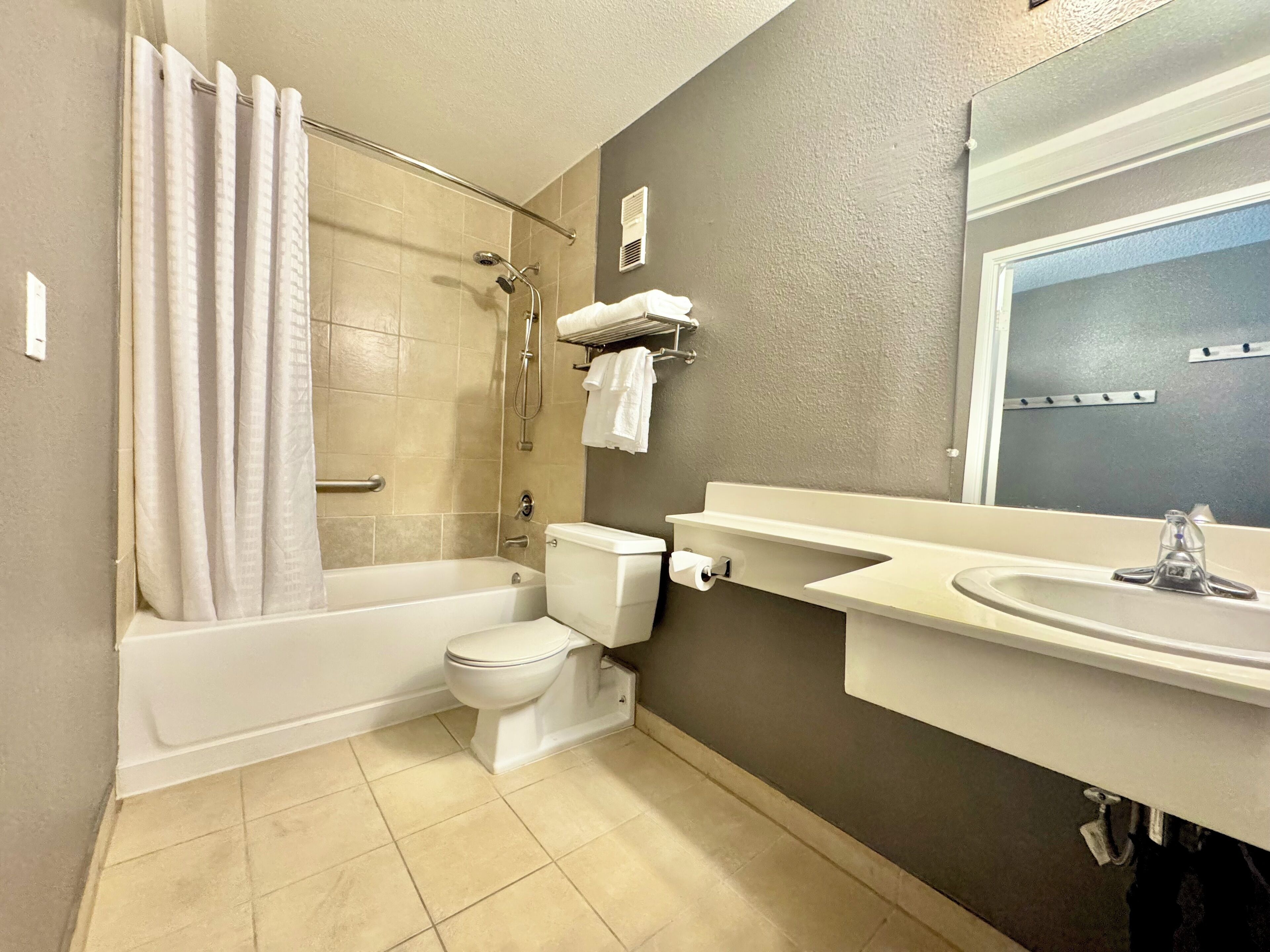 Photo - Oasis at Gold Spike