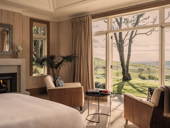 Kauri Cliffs Two Bedroom Villa | 1 bedroom, Egyptian cotton sheets, premium bedding, down duvets
