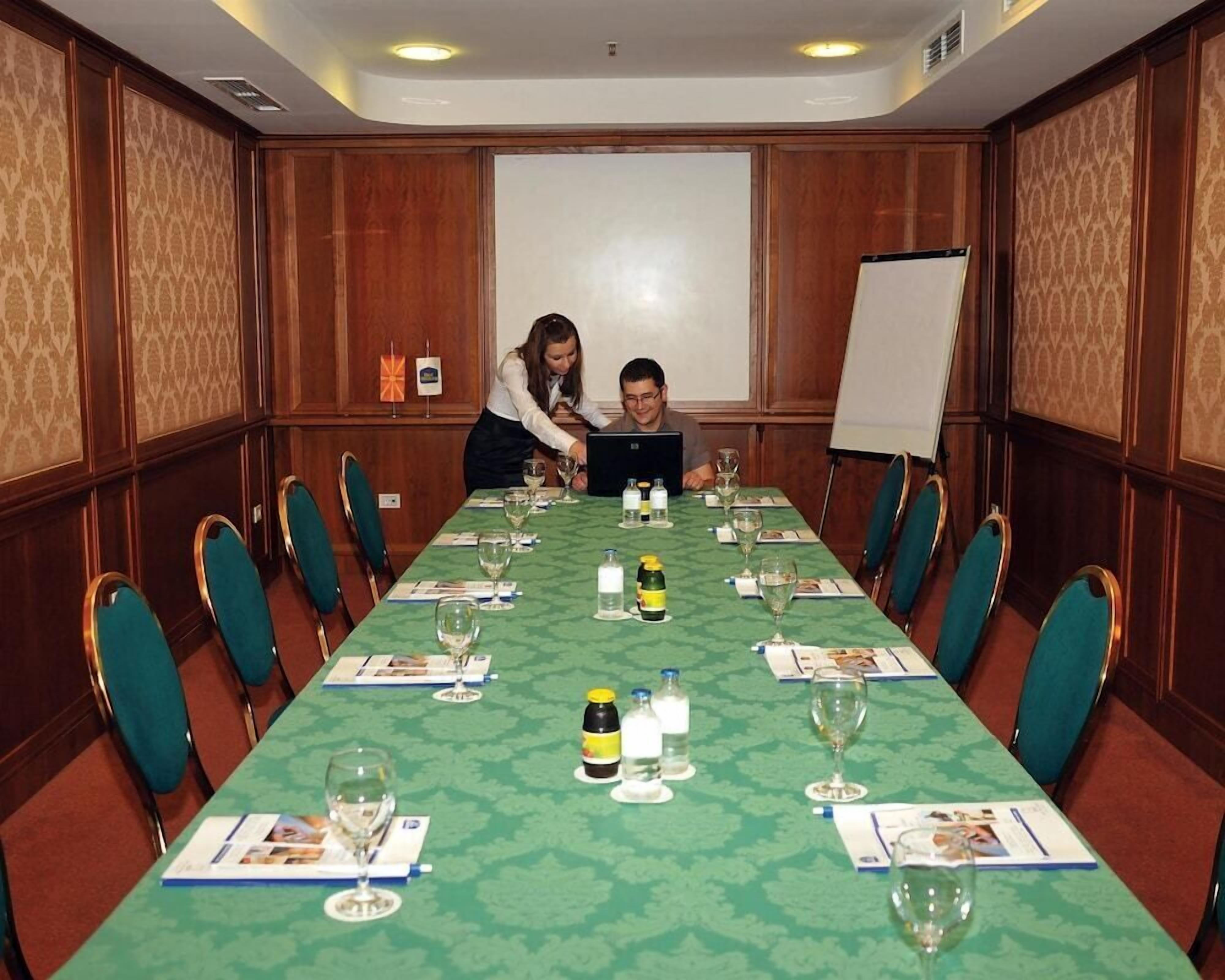 Meeting facility