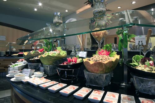 Desayuno buffet todos los días (con cargo)