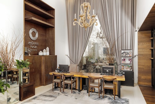 Hotel Suites Mexico Plaza Campestre