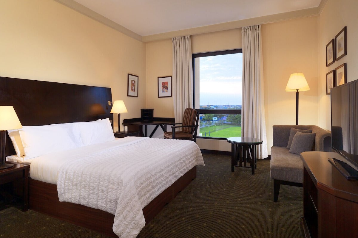 Double or Twin Room | 1 bedroom, premium bedding, Tempur-Pedic beds, minibar