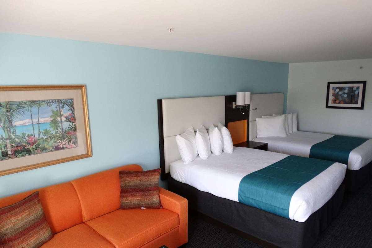 In-room safe, desk, laptop workspace, blackout drapes