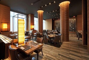 Dinner served - The Lofton Hotel, Tapestry Collection by Hilton (Minneapolis)