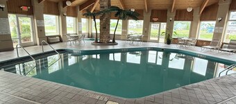 Ameristay Hotel Inn & Suites Waverly