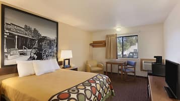 Standard Room, 1 Queen Bed, Non Smoking, Microwave | Desk, laptop workspace, blackout drapes, free cribs/infant beds