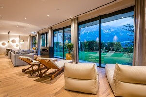 Sauna seca, sauna a vapor, tratamentos corporais, massagens suecas