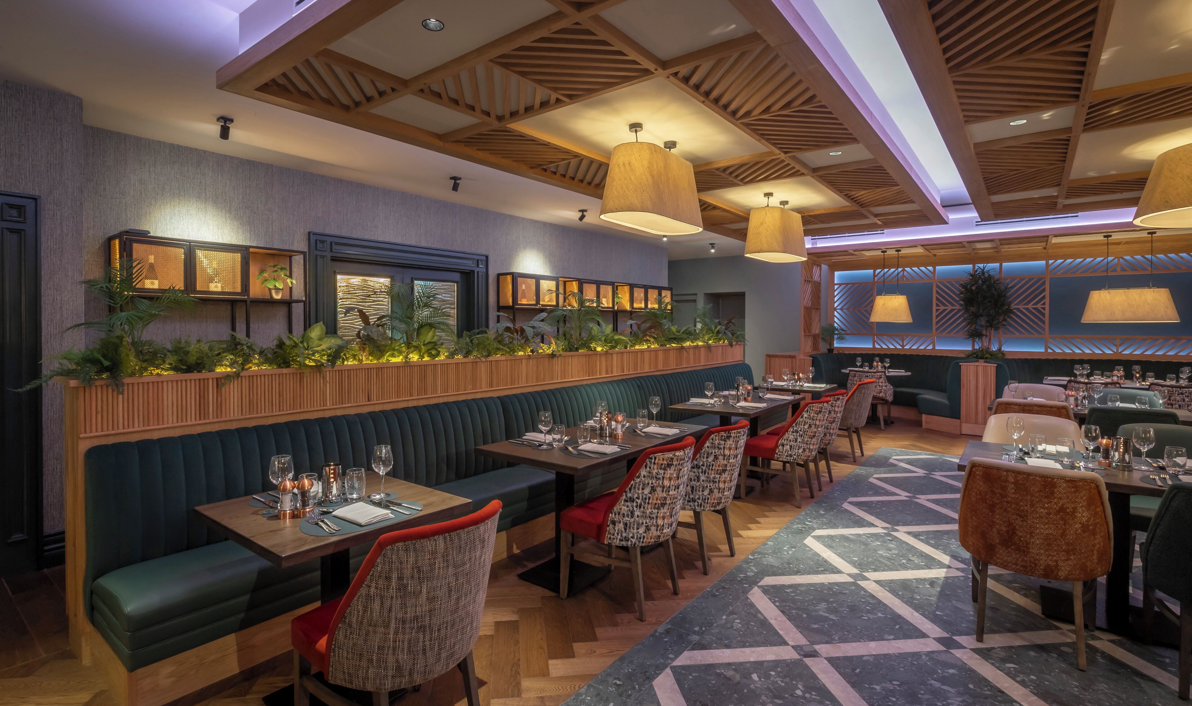 breakfast, lunch and dinner served