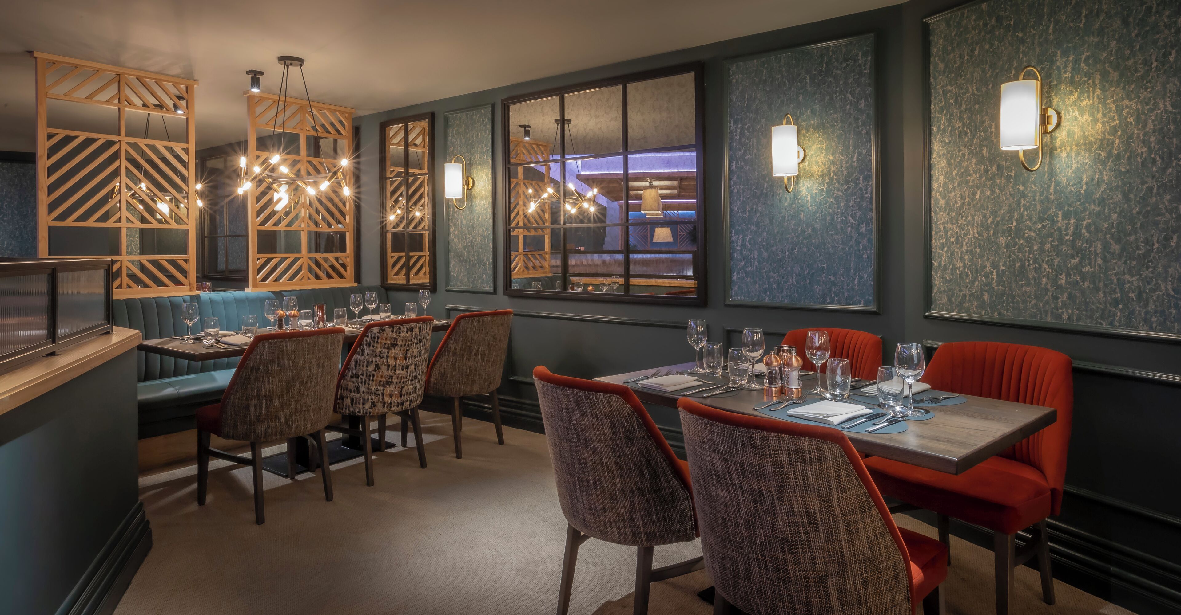 breakfast, lunch and dinner served