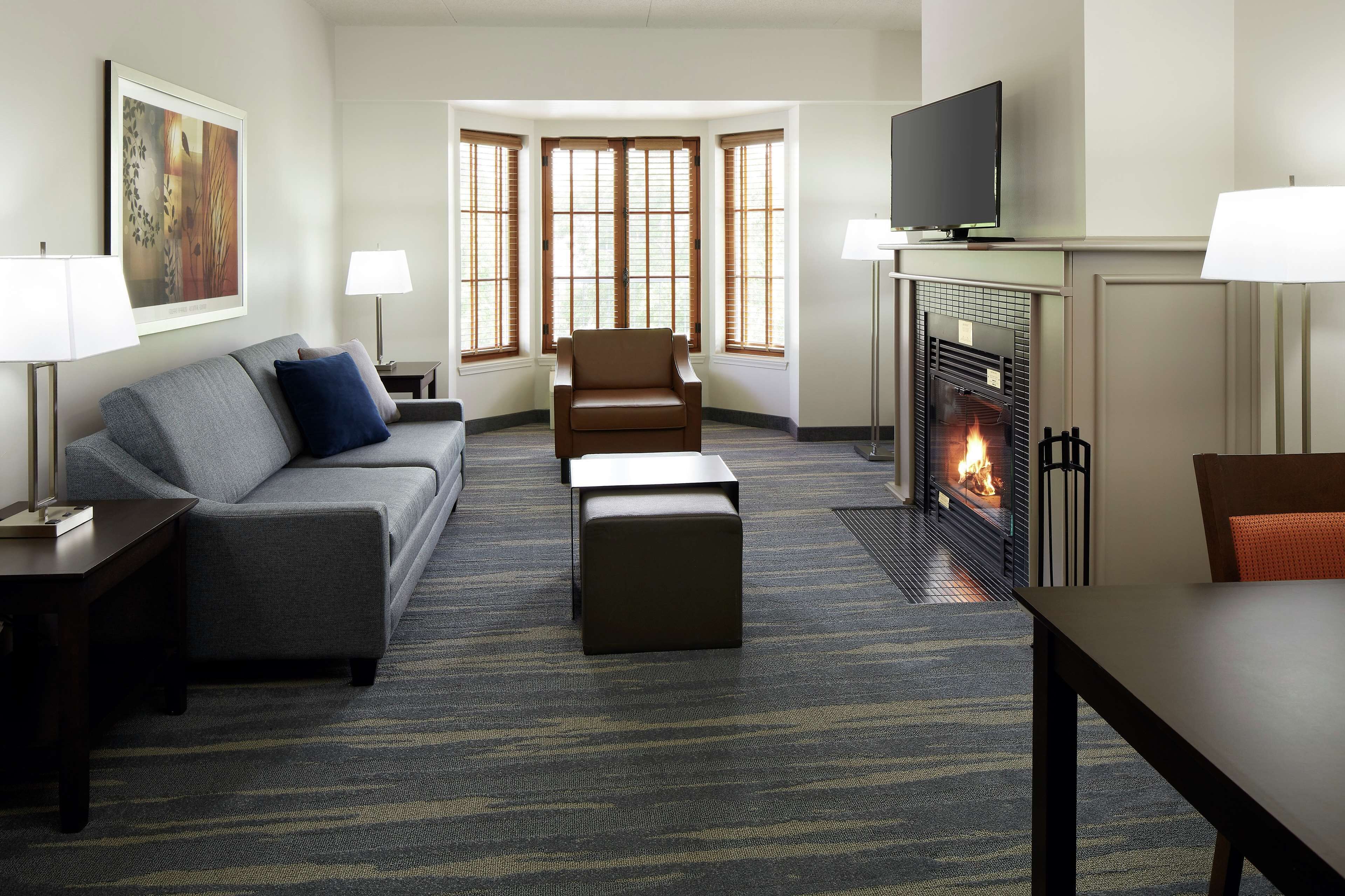 suite, 1 bedroom, 2 double beds and 1 sofa bed | hypo-allergenic bedding, desk, iron/ironing board, bed sheets