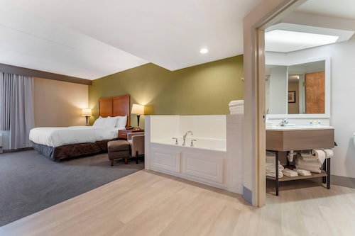 Comfort Inn & Suites LaVale - Cumberland